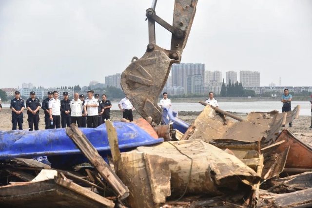 當(dāng)涂公安鐵腕禁捕 讓“禁漁令”落地有聲