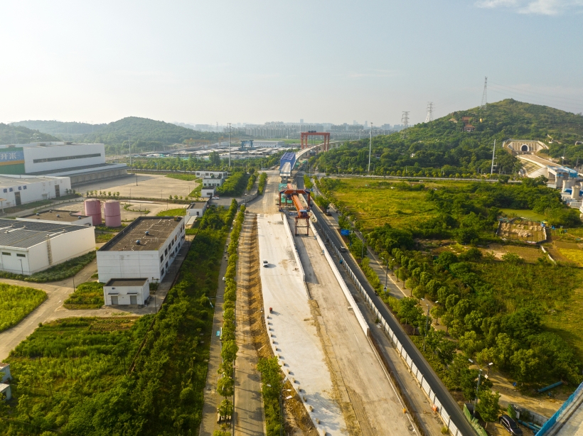 寧馬城際鐵路建設忙